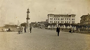 historische Aufnahme des Warnemünder Leuchtturms, frühes 20. Jahrhundert