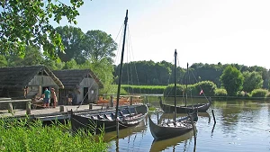 Bootswerft und Handwerkersiedlung