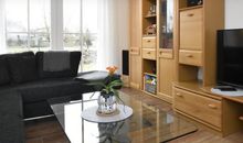 Reethaus Strandgut - geräumiges FH, 5 Schlafzimmer, Sauna und 3 Terrassen, Balkon