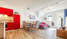 Apartment 40 "Backbord",, Blickrichtung  Binnenhafen Nord-West/Offenes Meer/Innenstadt