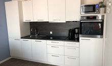 Apartment 1 "Nordlicht" -  Blickrichtung Binnen- und Yachthafen/offenes Meer