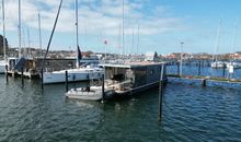 Traum-Hausboot "Mountainstreet  29" mit führerscheinfreiem Motorboot