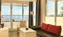 Apartment 25, Pier 25, Apartmenthaus Hafenspitze Blickrichtung offene See/Strand