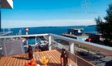 Apartment 25, Pier 25, Apartmenthaus Hafenspitze Blickrichtung offene See/Strand