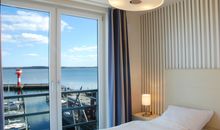 Apartment 24, Pier 24, Blickrichtung offene See/Binnenhafen Nord
