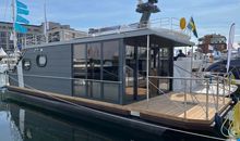 Traum-Hausboot "Souly" mit führerscheinfreiem Motorboot