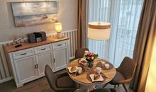 Apartment 2  - "Am Leuchtfeuer 2" - Blickrichtung Yacht-, Binnenhafen und offene See