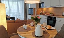 Apartment 2  - "Am Leuchtfeuer 2" - Blickrichtung Yacht-, Binnenhafen und offene See
