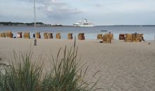 Apartment 2  - "Am Leuchtfeuer 2" - Blickrichtung Yacht-, Binnenhafen und offene See
