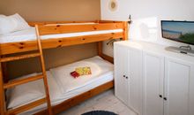 Gäste-/ Kinderzimmer mit 2 Einzelbetten