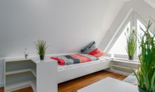 Hafenspitze App.28- gemütliches Sofa im Wohnbereich