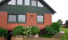 Ferienhaus Maren mit eingezäunten Garten