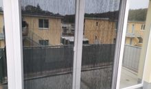 Insektenschutz an Balkontür, Schlafzimmerfenster und Badfenster