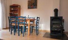 Urlauberdorf 32a Esstisch