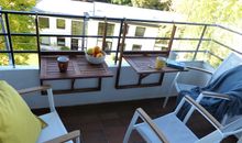 Balkon mit Sitzmöglichkeit