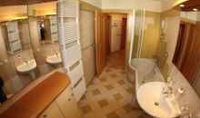 Bad mit Dusche