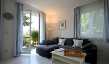 Schlafzimmer OG Doppelbett mit Nachtschränken