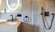 Badezimmer 2 im OG