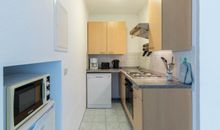 Schlafzimmer OG Kleiderschrank Nachtschränke