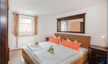 Schlafzimmer DG Einzelbett
