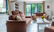 Schlafzimmer mit Doppelbett