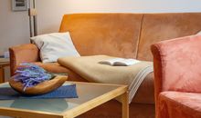 Erholen auf dem bequemen Sofa