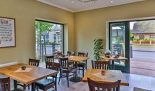 Bäckerei & Café