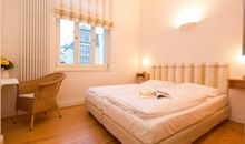 Villa Artemis, 02 Athos