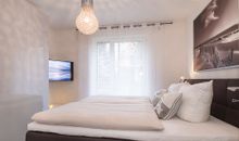 Raum mit Doppelbett