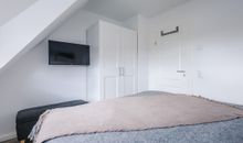 Gepflegter Blumengarten am Haus