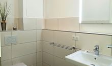 separates Gäste-WC im Erdgeschoss