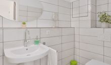 separates Gäste-WC im Erdgeschoss
