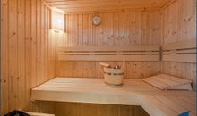 Kleiderschrank