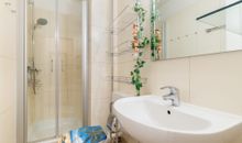 Bad mit Dusche