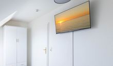 Schlafzimmer 2 mit TV