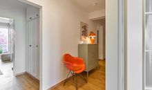 Flurbereich - Blick in das Schlafzimmer -