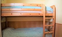 Kinderzimmer mit Etagenbett
