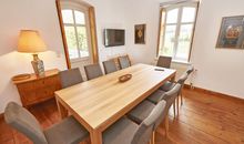 Schlafzimmer mit Doppelbett