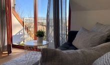 Ferienwohnung "Mary Poppins" mit Balkon zwischen Strand, Wald & Wiese im Südosten der Insel Rügen!