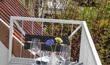 Ferienwohnung "Mary Poppins" mit Balkon zwischen Strand, Wald & Wiese im Südosten der Insel Rügen!