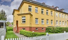 Hausansicht von der Straßenseite