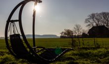 Genießen Sie den Tag auf dieser Schaukel