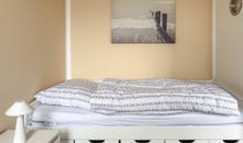 separates Schlafzimmer/ Bett 80x200m