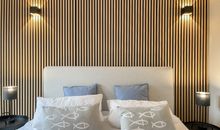 Blick auf Wohn- und Schlafzimmer