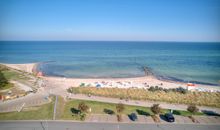 Drohnenbild - direkter Ostseeblick und strandnah!