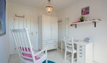 Das erste Schlafzimmer