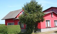 Eingang mit Gartenhaus