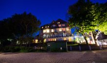 Strandvillen Bethanienruh am Abend