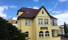 Kinderschaukel im Garten der Pension Maiglöckchen