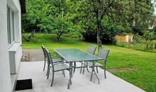 Ferienbungalow mit großem Garten
